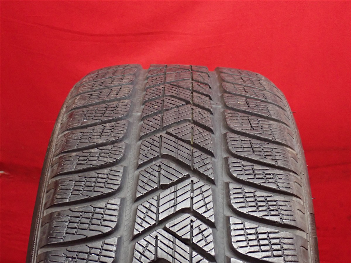 ピレリ スコーピオン ウィンター PIRELLI SCORPION C 235/50R19 103H GLA GLB GLKクラス V90 クロスカントリー XC40 キャプティバ シエナ ハリアー