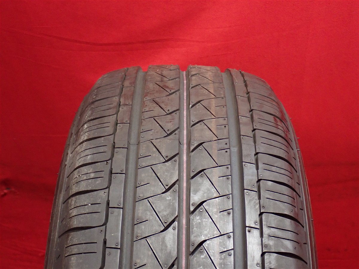 ブリヂストン デュラビス R660A BRIDGESTONE DURAVIS R660A 235/65R16 115/113T シルバー スーパー シルバー スパー ウィズ ディビジョン シルバー セラフ パーク ウォード ブルックランズ レンジローバー｜中古タイヤ・ホイールの太平タイヤ