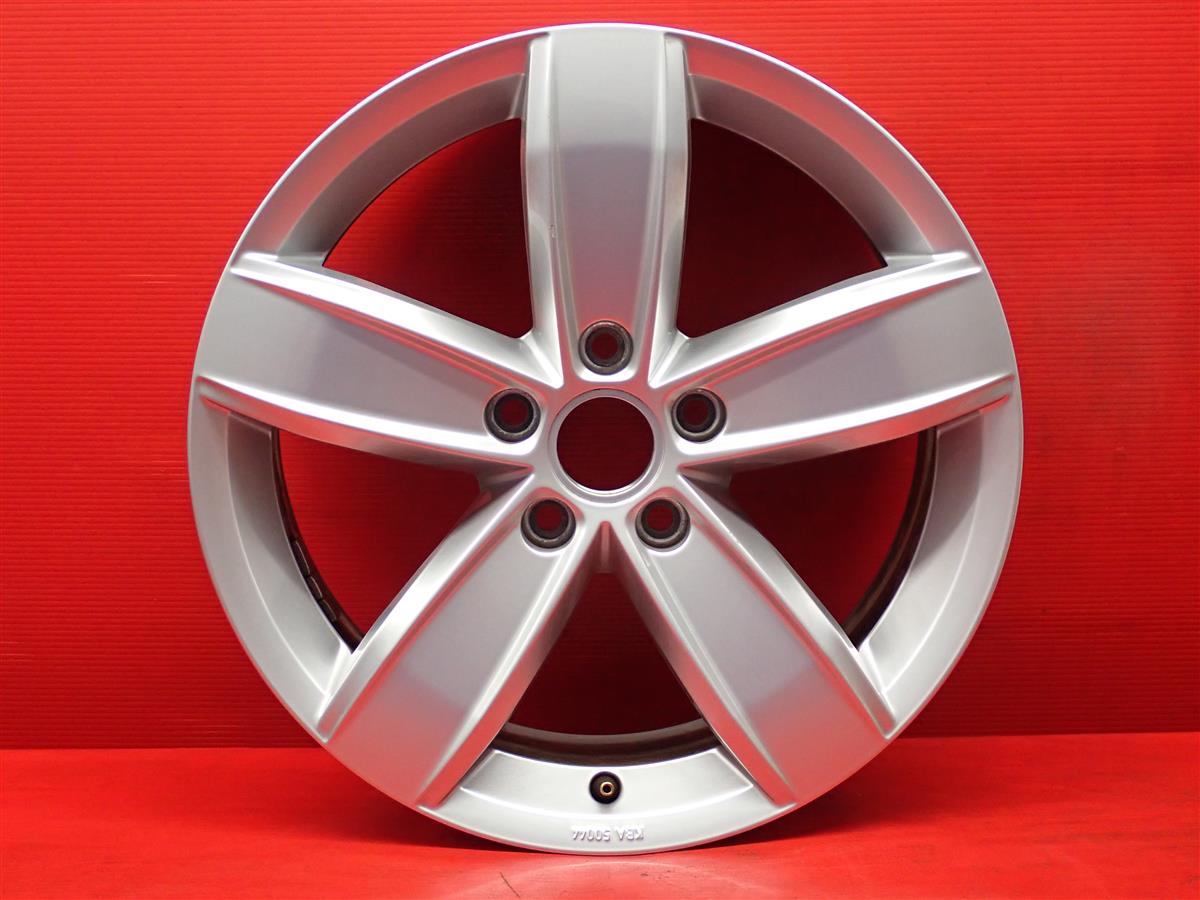フォルクスワーゲン 純正 Corvara コルヴァーラ 6.5Jx17 +41 5/112 シルバー(銀色)系｜中古タイヤ・ホイールの太平タイヤ