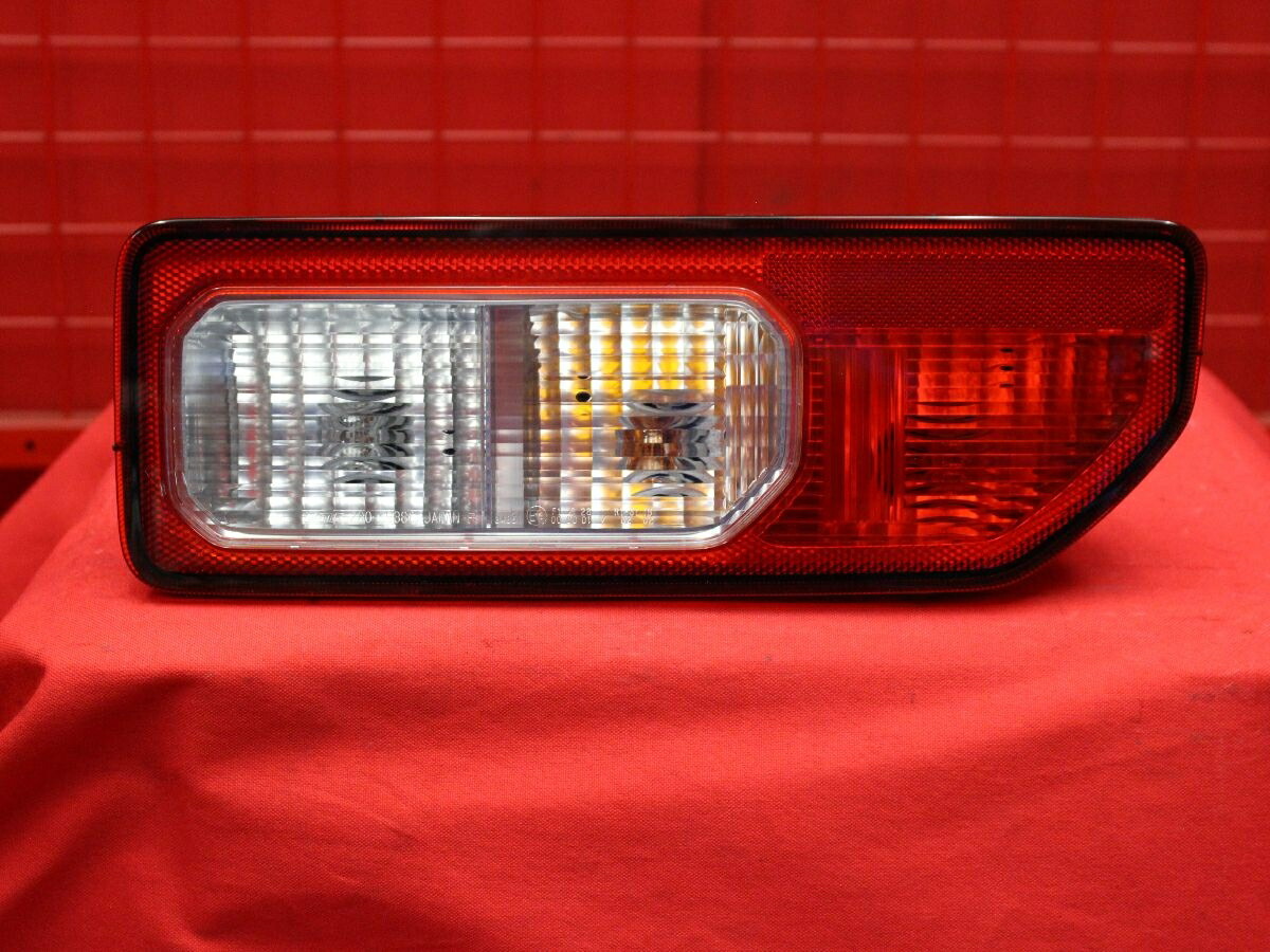 楽天市場】ジムニーJB64用純正テールランプ左側 新車外し品