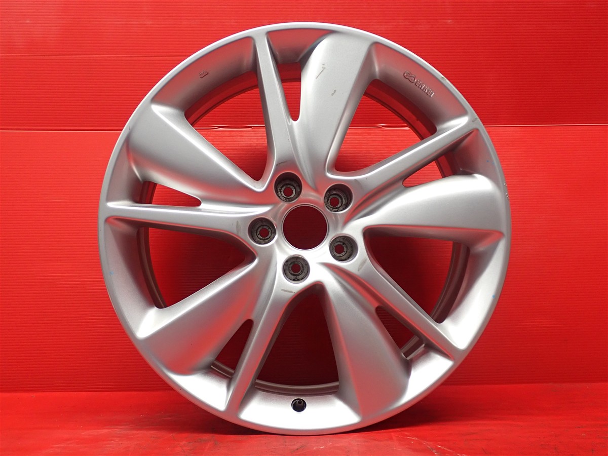 インフィニティ QX70 純正 5エアロスポーク 8Jx20 +50 5/114.3 シルバー(銀色)系