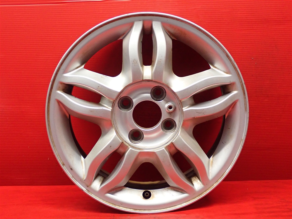 ルノー ルーテシア 純正 5スポーク 15インチ 6Jx15 +50 4/100 シルバー(銀色)系 8,360円