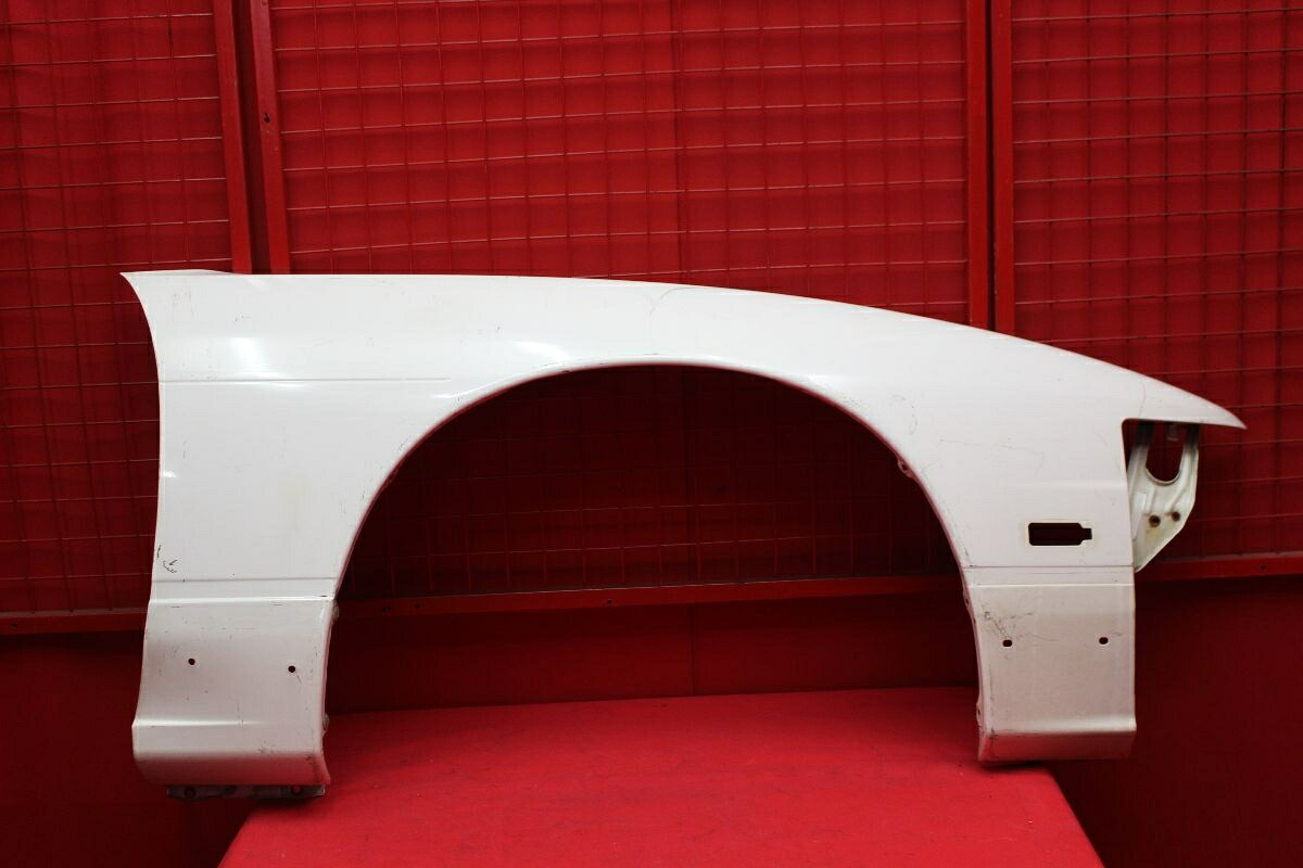 ニッサン 180SX 純正フロントフェンダー 右