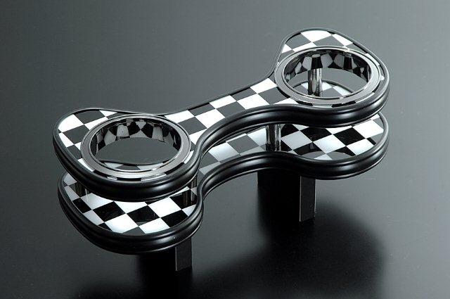 【BUSSELL/バッセル】MINI専用センタードリンクホルダー チェッカーフラッグ BMW ミニ（R57) MR16.MS16.ZN16.ZP16 コンバーチブル｜e-ＴＡＴＳＵＹＡ