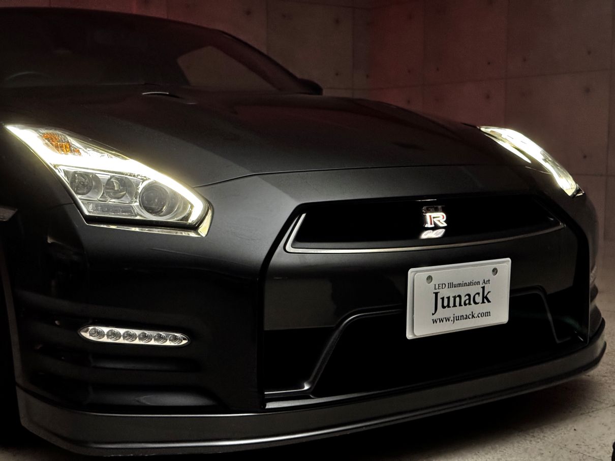 【Junack】LEDトランスエンブレム R Rフロントエンブレム ニッサン GT-R R35 ジュナック LTE-R1
