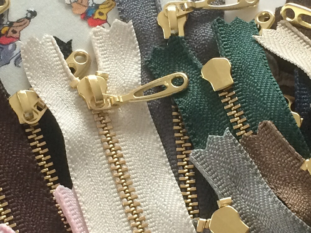 お買い得品 SALE 61%OFF YKKゴールドファスナー ファスナー 金属 20ｃｍファスナー 引き手