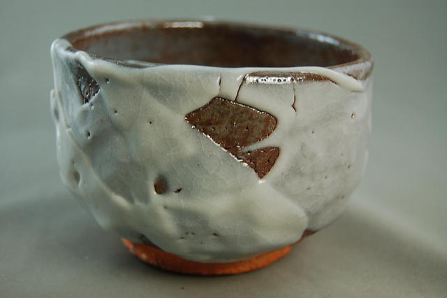 焼締志野 　抹茶茶碗 文部大臣奨励賞受賞作家 荒川明作　木箱付き こだわりのギフト 還暦祝い などの贈り物に最適 無料ラッピング　 ach-11