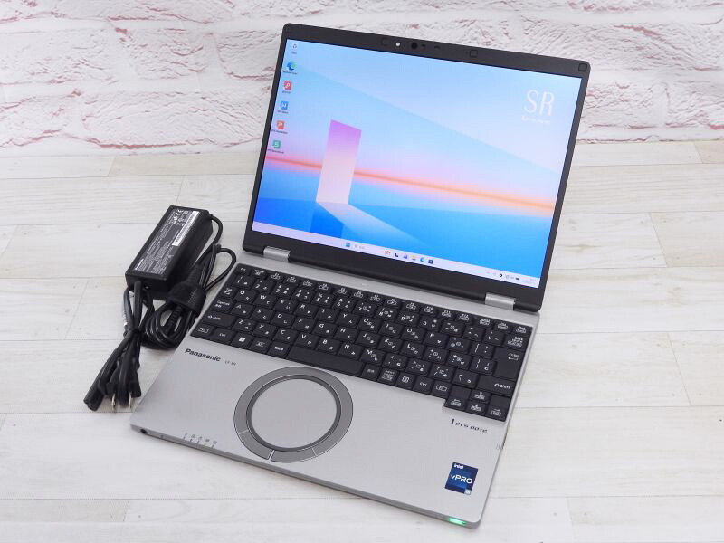 【中古】Bランク Panasonic CF-SR4RDAAS 第13世代 i5 1345U メモリ16GB NVMe256GB Win11｜得々パソコン店