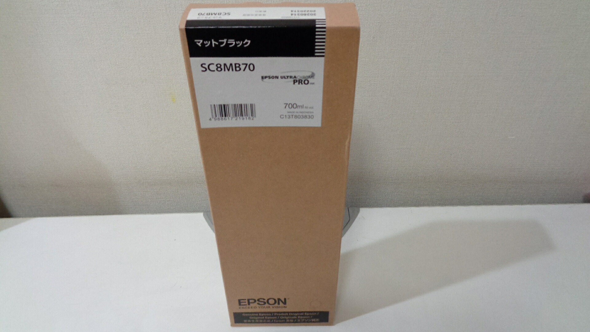 エプソンＳＣ８ＭＢＫ７０つや消し黒いこと完全無欠品■外箱未開封未当て嵌める■とき勧める当て嵌める締めきり日 ２０２５年３月 店卸し資産あり即納