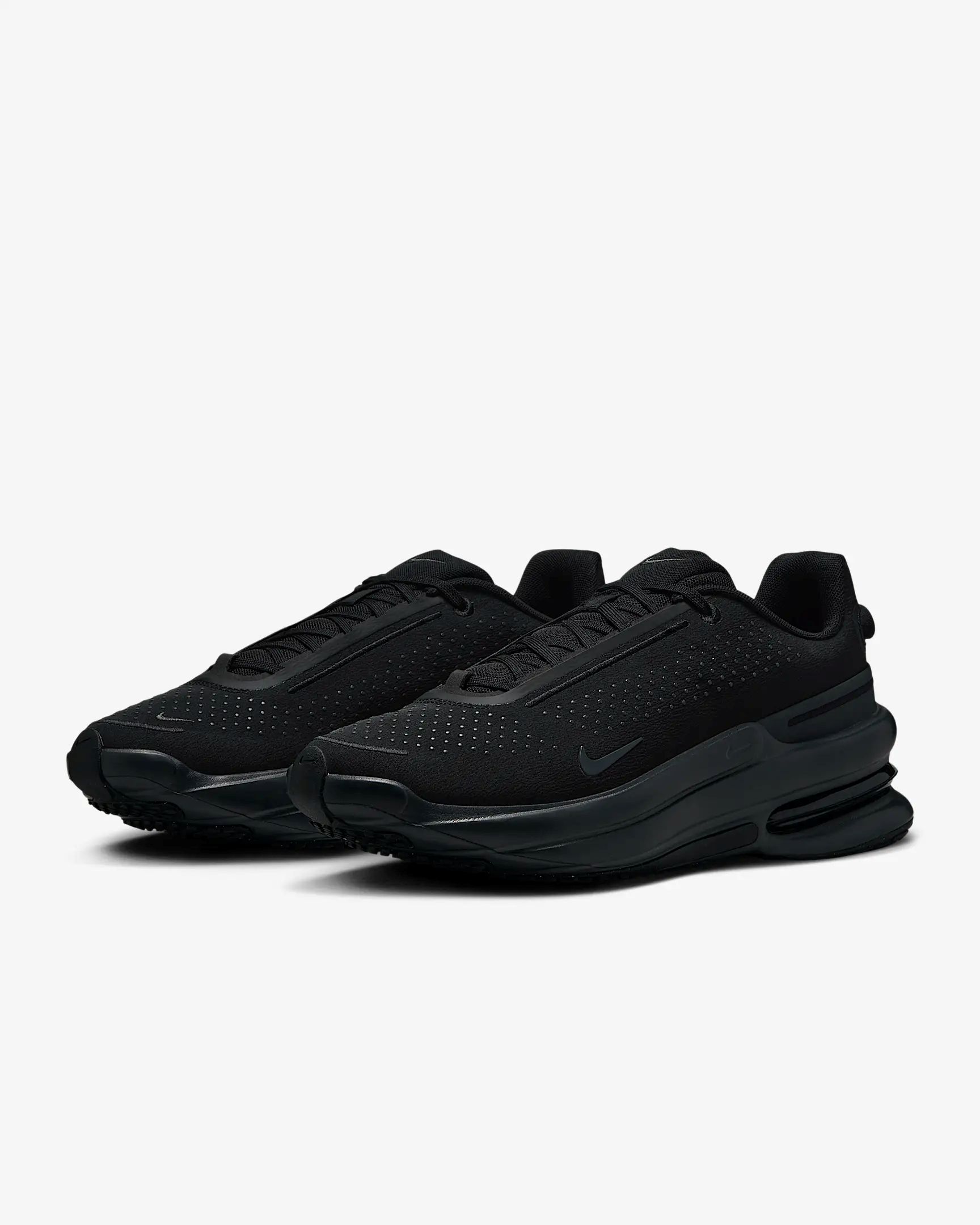ナイキ エア ズーム アップターン SC NIKE ZOOM UP TURN SC IB2746-002 ブラック/ブラック/アンスラサイト