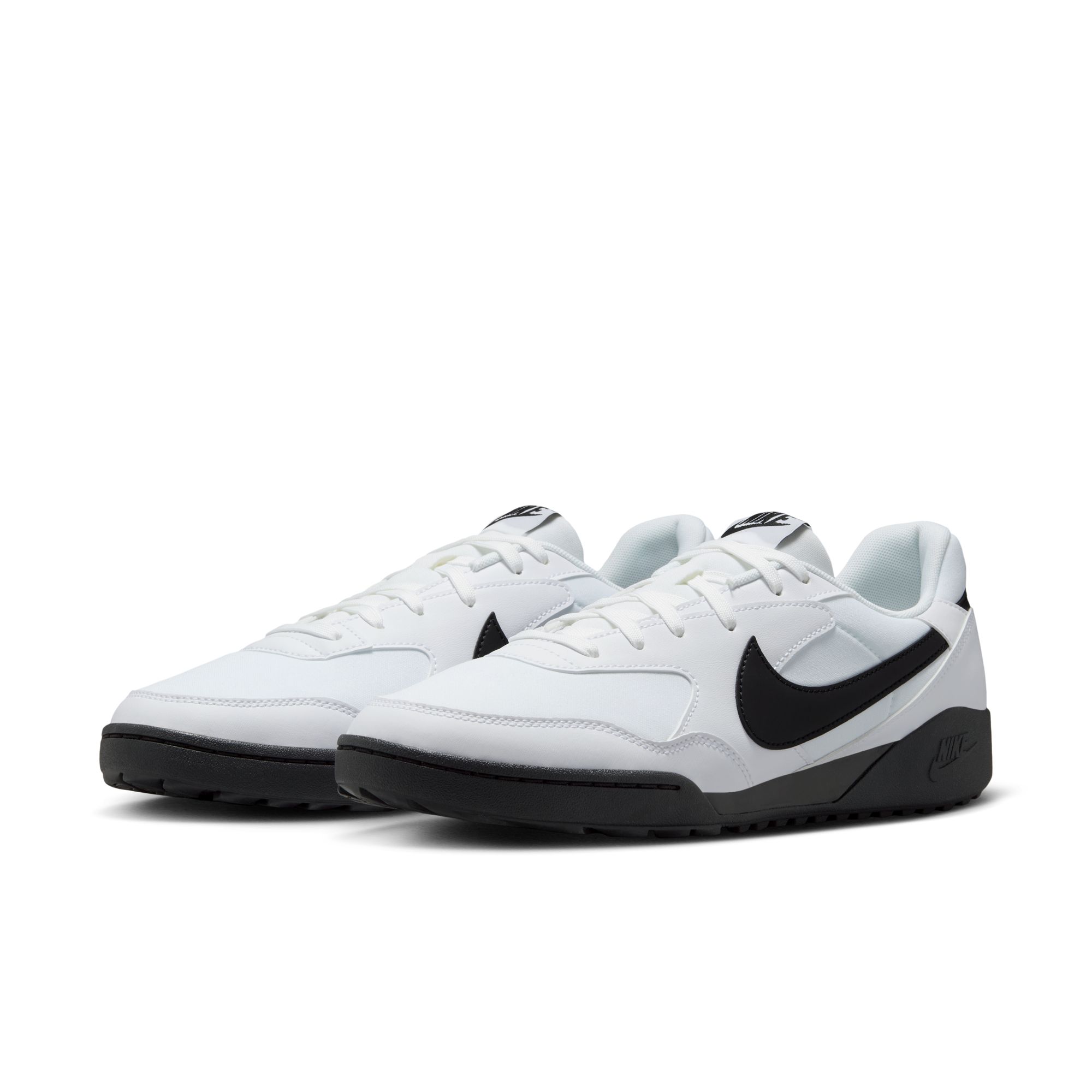 ナイキ テラ マンタ ホワイト/ブラック NIKE TERRA MANTA FQ4502-100 【楽ギフ_包装選択】【楽ギフ_のし宛書】
