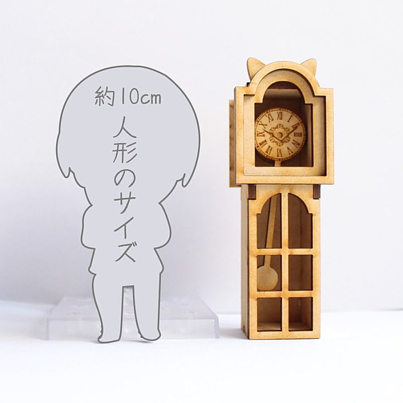 Miniature dolls house accessories Pendulum Wooden Table Clock 1:12th scale size