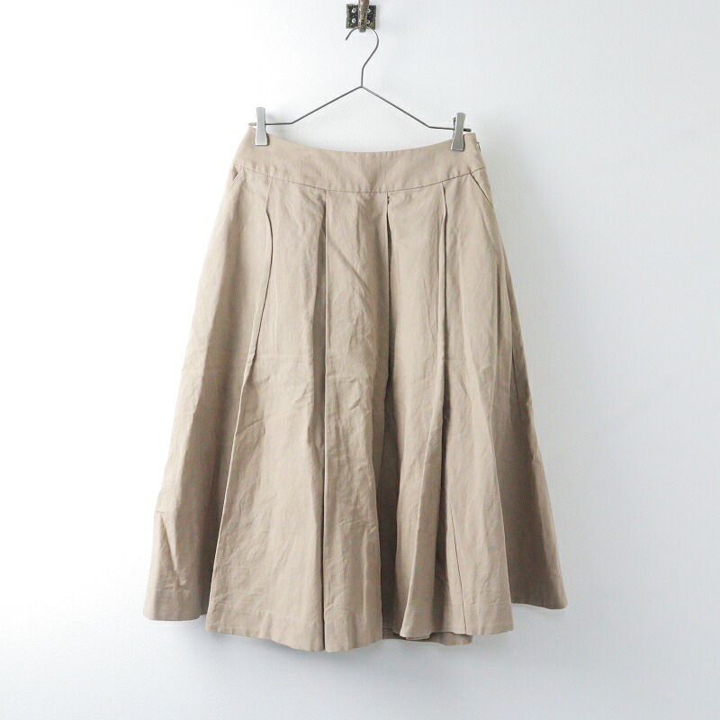 美品　MARGARET HOWELLリネン タックフレアスカート　サイズ1 白 MARGARET HOWELL コットンリネン フレアスカート 定価2.8万円