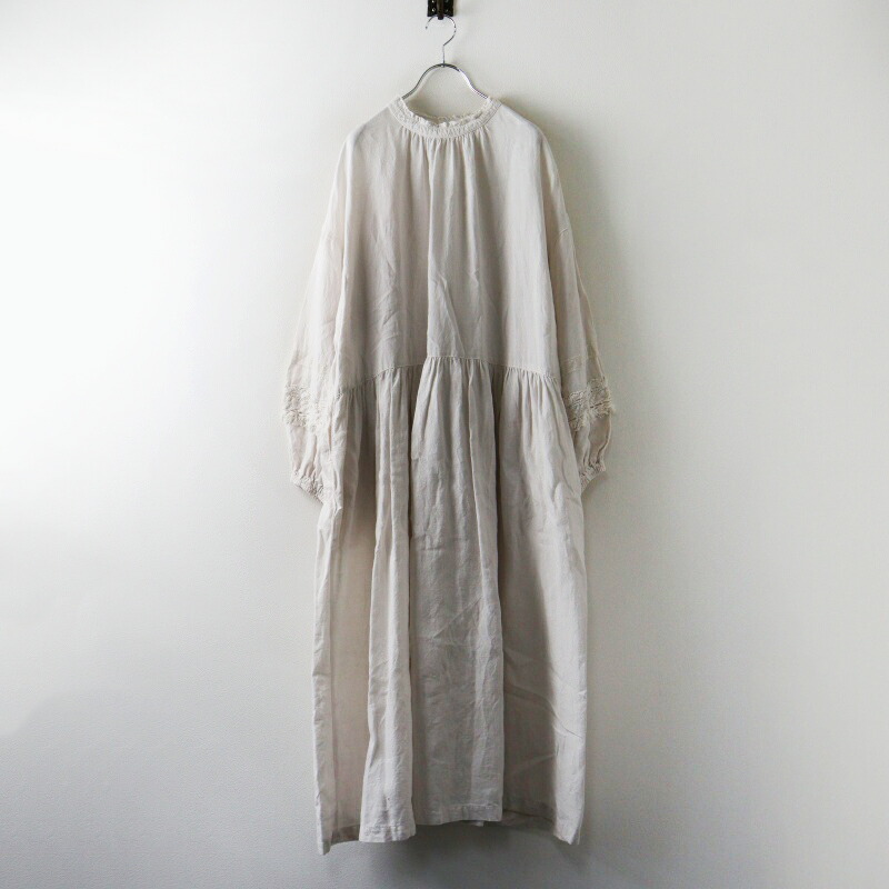 2024SS ネスト衣装 nest Robe リネン近江晒スピード競技うつり変わり袖衣装 F｜白いこと系 トップス ギャザー フラウンス【2400014997149】【中古】