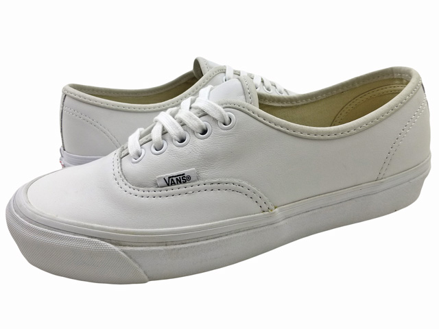 VANS Authentic VR3 オーセンティック ホワイト　スエード VANS Authentic VR3 オーセンティック ホワイト スエード