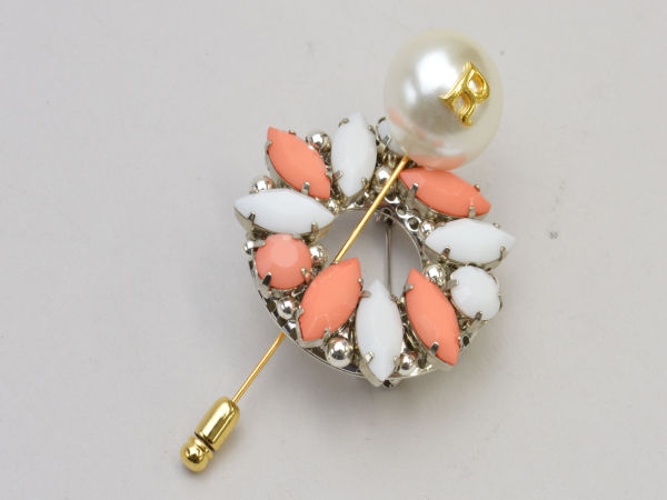 楽天市場】Rene【ルネ】ブローチ コサージュ リボンモチーフ フェイク