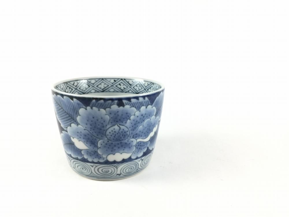 有田焼 李荘窯 ソバ猪口 名取り草花文【8.5糎 200竓 目の前猪口 目の前ちょこ 蕎麦チョコレート つゆ入れ つゆ鉢 素麺 そうめん ソバ 小鉢 優勝杯 水飲み】