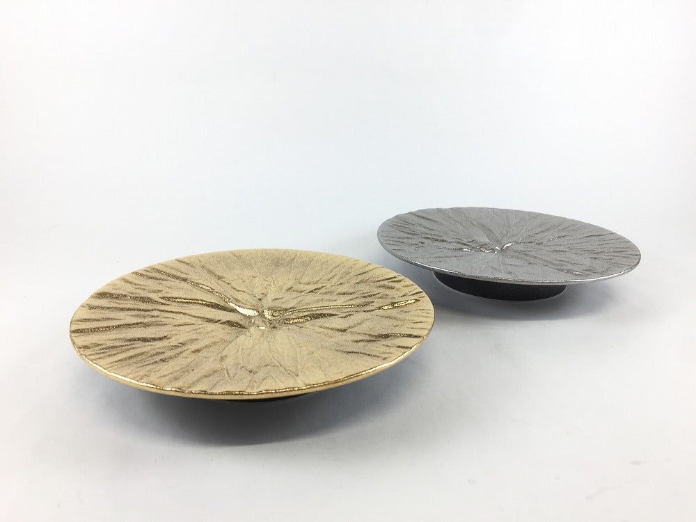 有田焼 瑞峯窯(原重製陶所) 絞り高台皿 石肌 (金彩/銀彩)【14cm 高台皿 小皿 丸皿 プレート】