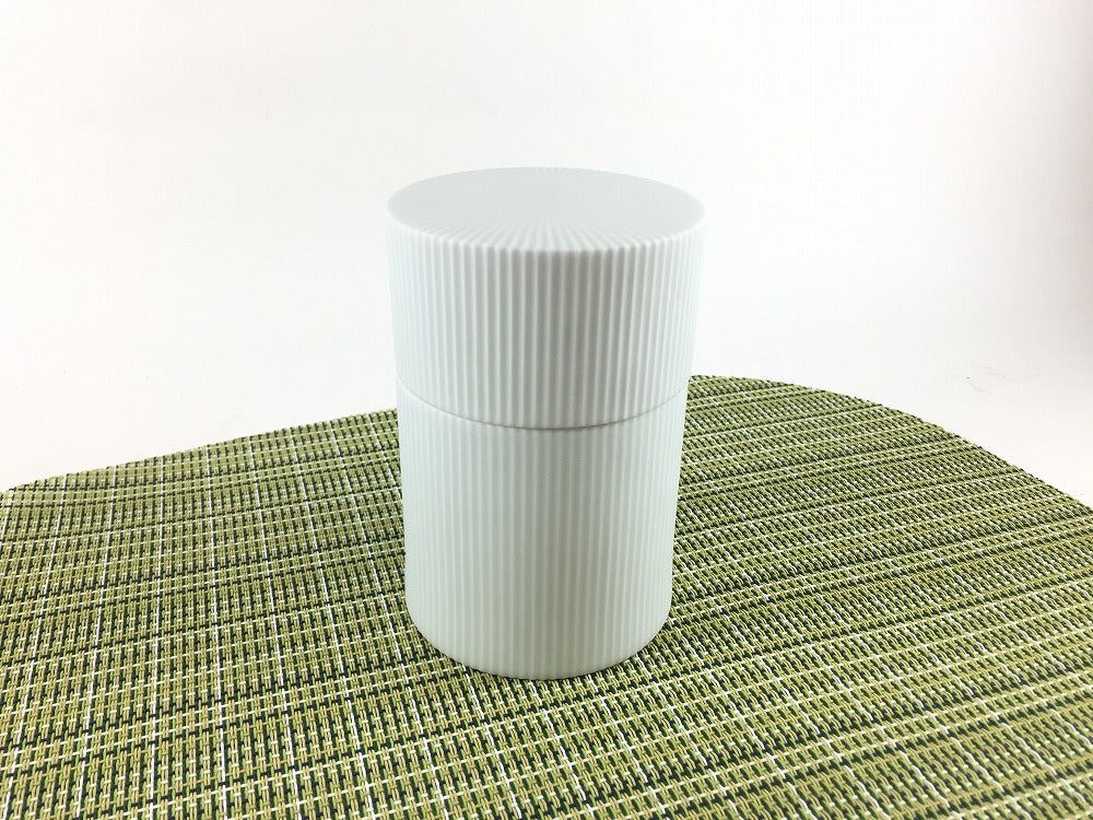 有田焼 李荘窯 鎬茶筒 白磁ブラスト【7cm 茶器 お茶っ葉入れ 小物入れ】