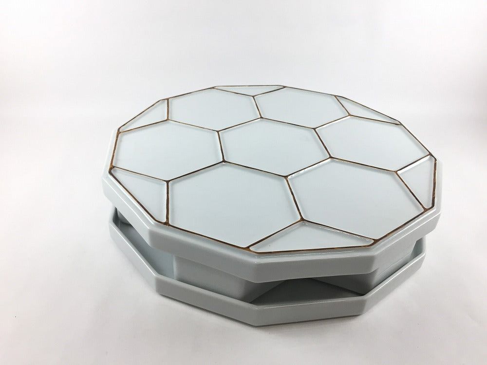 【訳あり品】亀甲おせち.白磁茶筋 25cm 有田焼【アウトレット】 17,082円