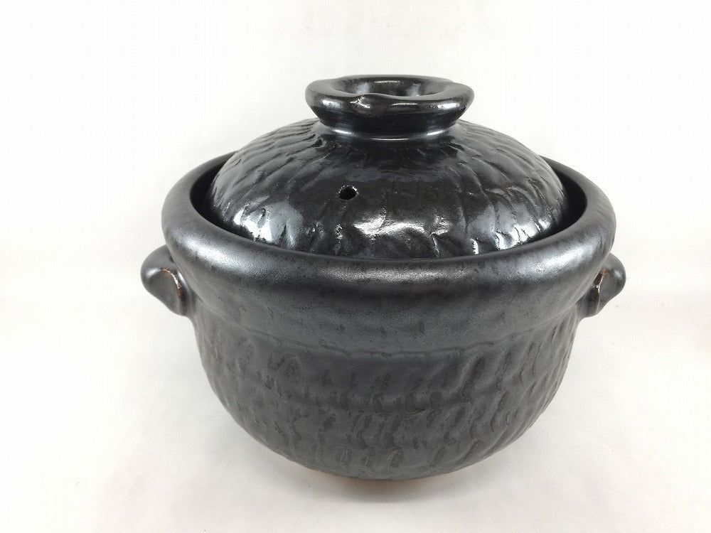 有田焼 気持ち良い窯 飛び鉋 耳付釜鍋(二重蓋) 黒 3合/22糎【耐熱食器 直火相応う】【鍋/田の実鍋/ごはん焚き鍋/釜戸鍋/釜鍋/3-4人釜/お役目用食器】