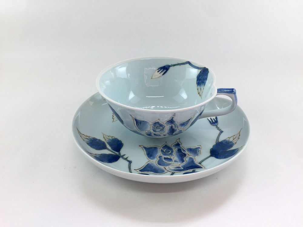 有田焼 田清窯 青ばらパールりんごの木型お茶C/S 【230竓 カップソーサー 水飲み コーヒー 紅茶の葉 お茶優勝杯 花柄】【仕掛ける品】