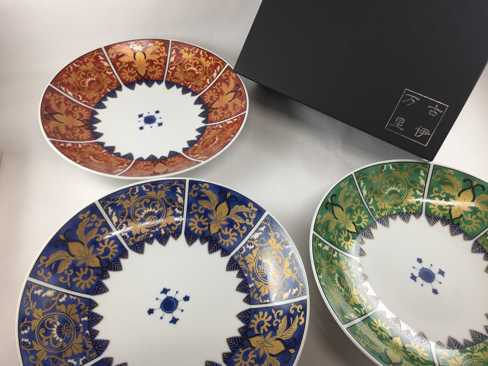 【マラソン期間 全品10％Offクーポン & P10倍】【4月中旬入荷予定】「専用化粧箱入」肥前有田焼 古伊万里8寸浅鉢 3色セット【セット品.3柄各1枚】【古伊万里文様 24cm 中鉢 浅鉢 丸鉢 中皿 丸皿 おしゃれ】【当店限定品】
