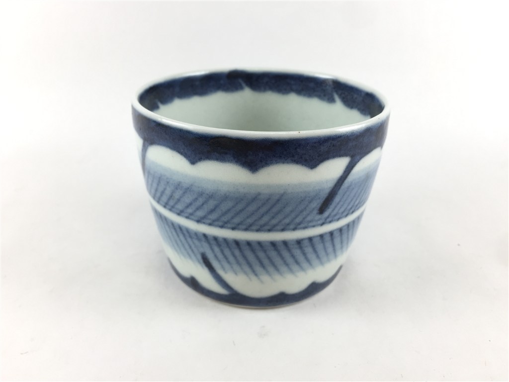 楽天市場】有田焼 李荘窯 蕎麦猪口 大亀甲唐草文【8.5cm 200cc そば
