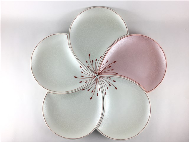 楽天市場】【超ポイントバック祭 P10倍】有田焼 幸楽窯 捻り梅形七寸盛