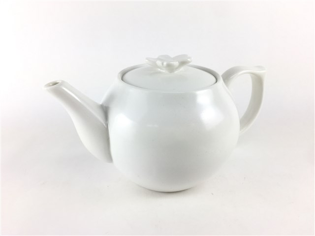 有田焼 田清窯 310cc桜ツマミ丸ポット.白マット【ポット 急須 花柄 310cc 310ml】【春/花/桜/サクラ/さくら おしゃれ 和食器/陶器/磁器】