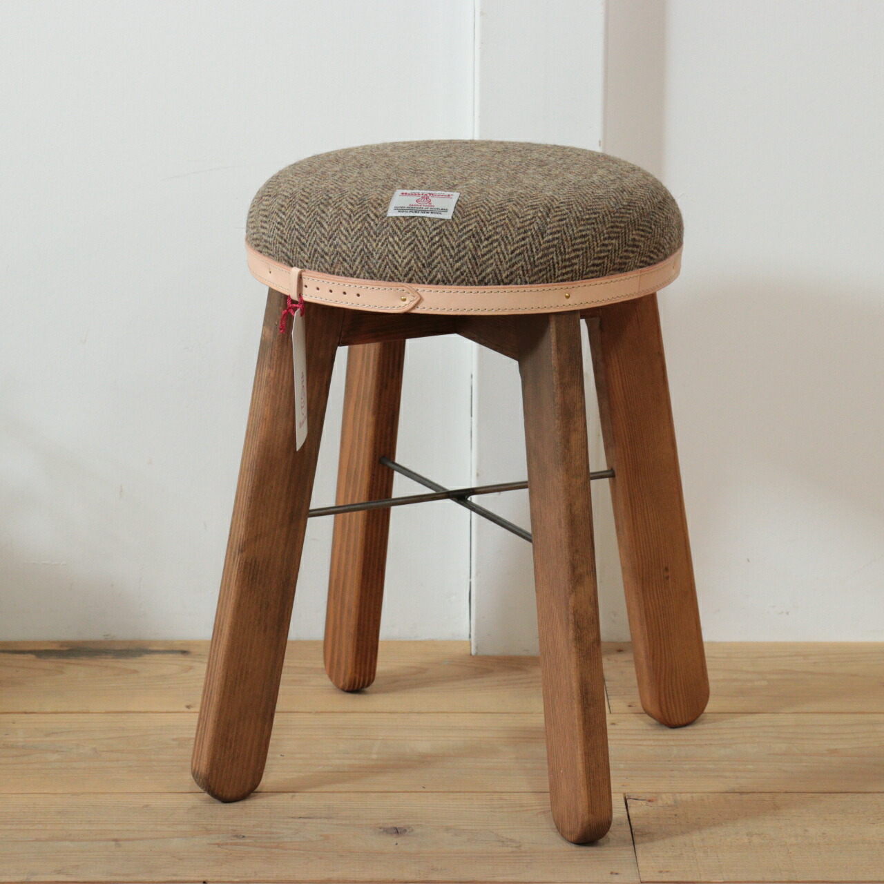 IDEE スツール　Harris Tweed IDEE スツール Harris Tweed スツール Harris Tweed（ハリスツイード