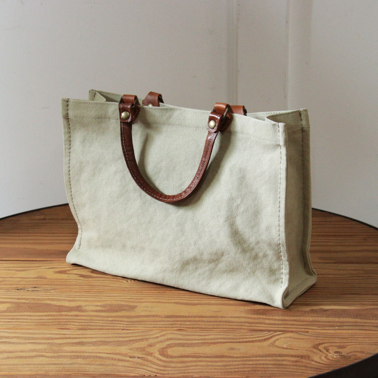 楽天市場】パラフィン加工帆布×レザー トートバッグ&スマホミニ