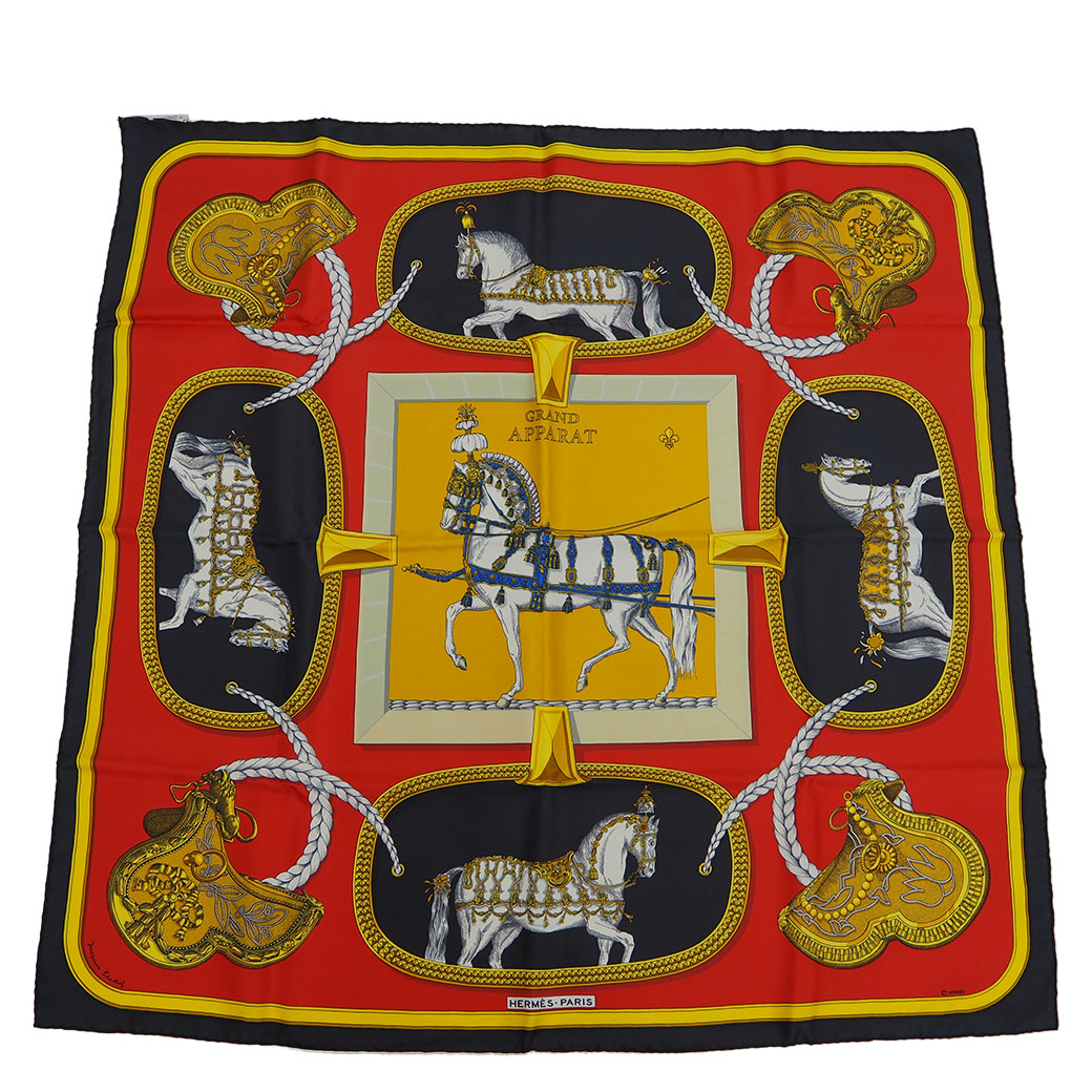美品☆HERMES エルメス☆シルクスカーフ プチカレ 競馬 HERMES エルメス プチカレ ホース柄 馬柄 競走馬 スカーフ