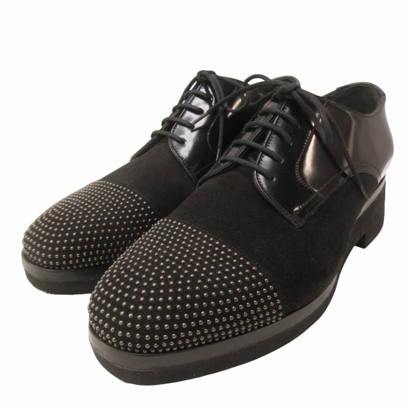 新品JIMMY CHOO スタッズ装飾ドレスシューズ 新品JIMMY CHOO スタッズ装飾ドレスシューズ ジミー チュウから