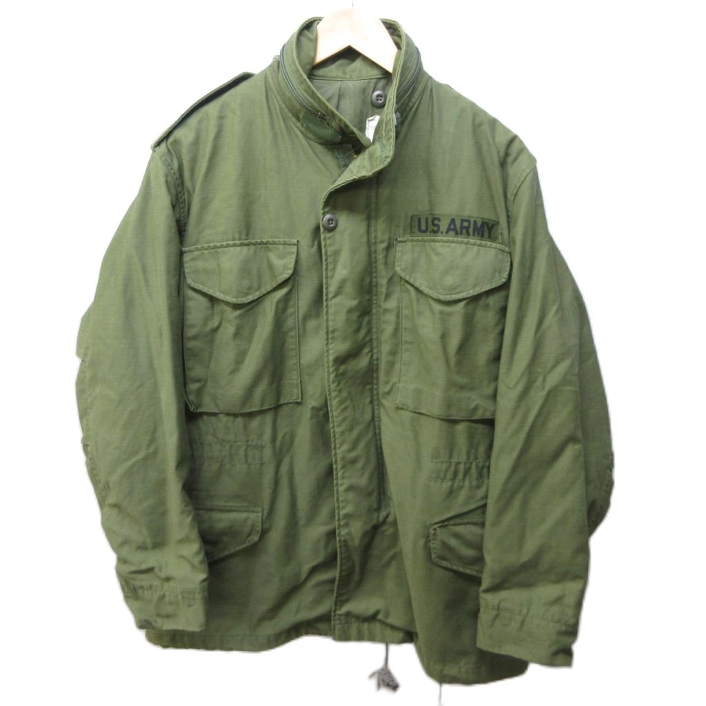 【中古】US ARMY アメリカ軍 ヴィンテージ 82年 80s M-65 ミリタリージャケット フィールドジャケット カーキ Sサイズ 8415-00-782-2936 STK 1222 メンズ 【ベクトル 古着】 251222
