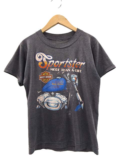 【中古】ハーレーダビッドソン HARLEY DAVIDSON 80s 3D EMBLEM ティーシャツ 運動競技はやりっ児 両面刷り上げる 自動二輪車 ヴィンテージ フェイド 薄墨色系 メンズ レディース 【ベクター 古着】 250722 トップス-レディースファッション-Tシャツ・カットソー