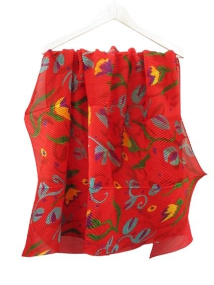 【中古】ミーイッセイミヤケ me ISSEY MIYAKE 筋目 えり巻き 袈裟 柄 無地 うつり変わり 刷り上げる 赤 赤いこと レディース 【ベクター 古着】 260601
