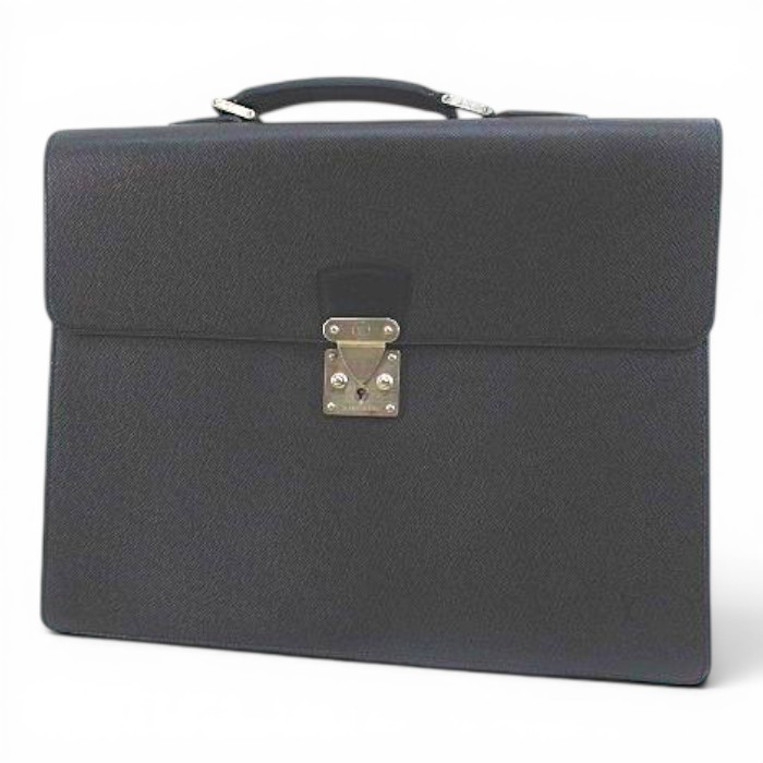 【中古】ルイヴィトン LOUIS VUITTON タイガ セルヴィエット モスコバ M30032 ビジネスバッグ アルドワーズ フランス製 メンズ 【ベクトル 古着】 260620|ブランド古着の買取販売ベクトル