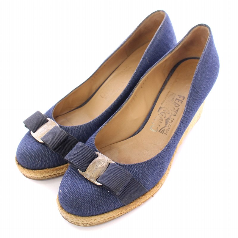 【中古】サルヴァトーレフェラガモ Salvatore Ferragamo ヴァラリボン パンプス ラウンドトゥ ウェッジソール エスパドリーユ ロゴ 7.5 紺 ネイビー 茶 ブラウン /BB ■GY14 レディース 【ベクトル 古着】 250715