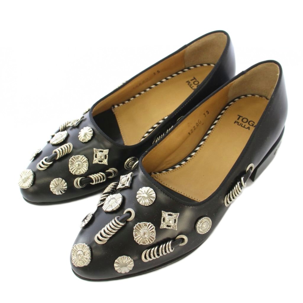 トーガ プルラ TOGA PULLA パンプス TOGA PULLA（トーガ プルラ）の「TOGA PULLA T-strap pumps