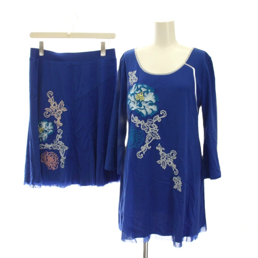 【中古】ヴィヴィアンタム VIVIENNE TAM セットアップ 上下 チュニック カットソー 七分袖 花刺繍 ひざ丈 スカート 2 青 /YM レディース 【ベクトル 古着】 260309｜ブランド古着の買取販売ベクトル