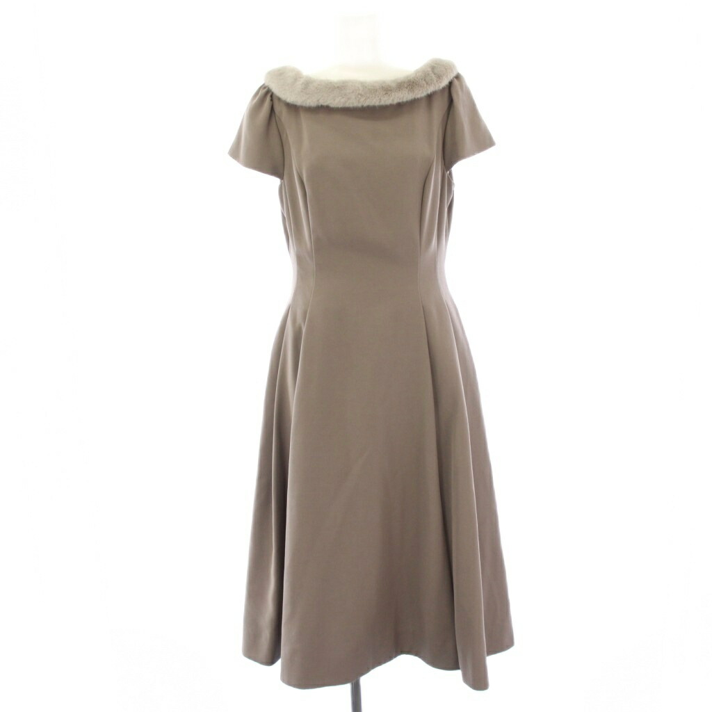 【中古】セルフォード CELFORD 24AW ファーカラーフィットアンドフレアードレス ワンピース ミモレ ロング 半袖 38 グレージュ CWFO244301 /HN レディース 【ベクトル 古着】 260401