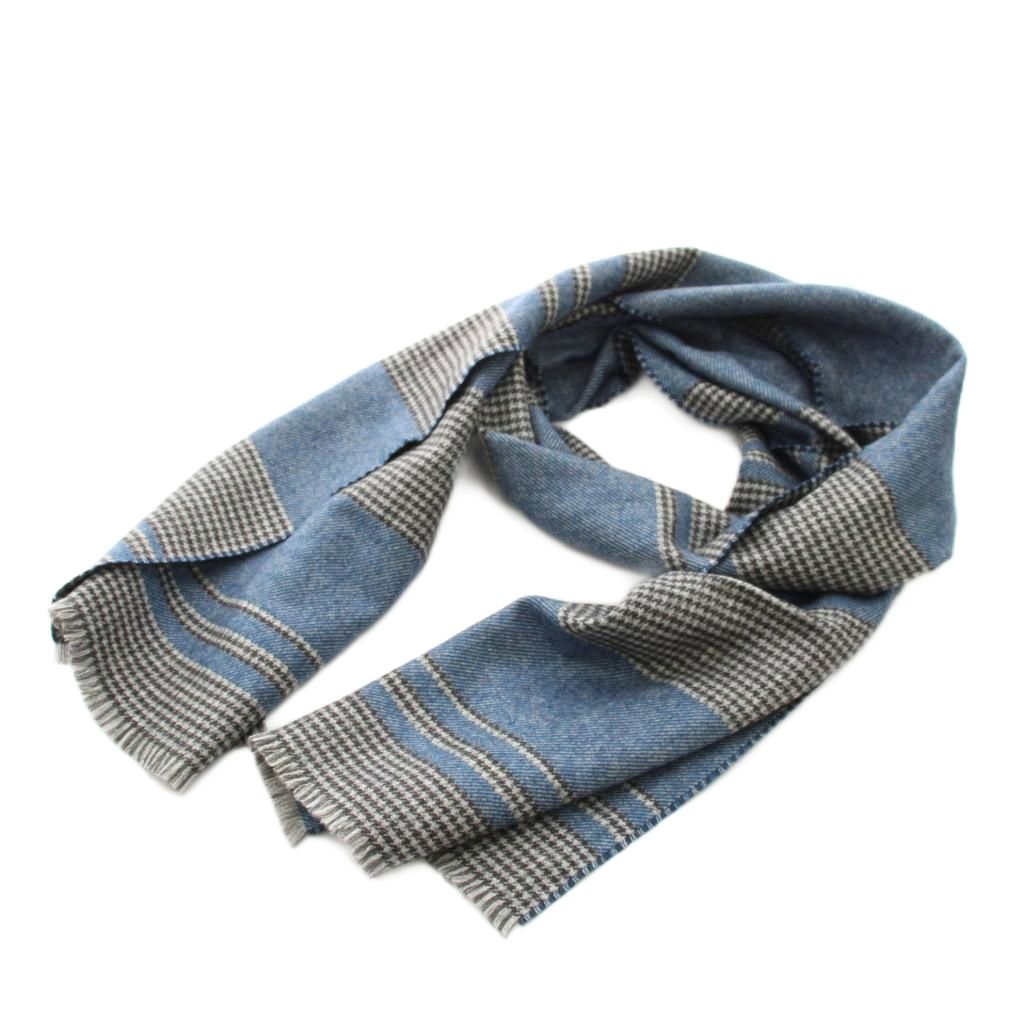 【中古】サルヴァトーレフェラガモ Salvatore Ferragamo 消音装置 袈裟 間借り人 チドリ透かし彫り 青 青碧 薄墨色 黒 /YM メンズ レディース 【ベクター 古着】 260417