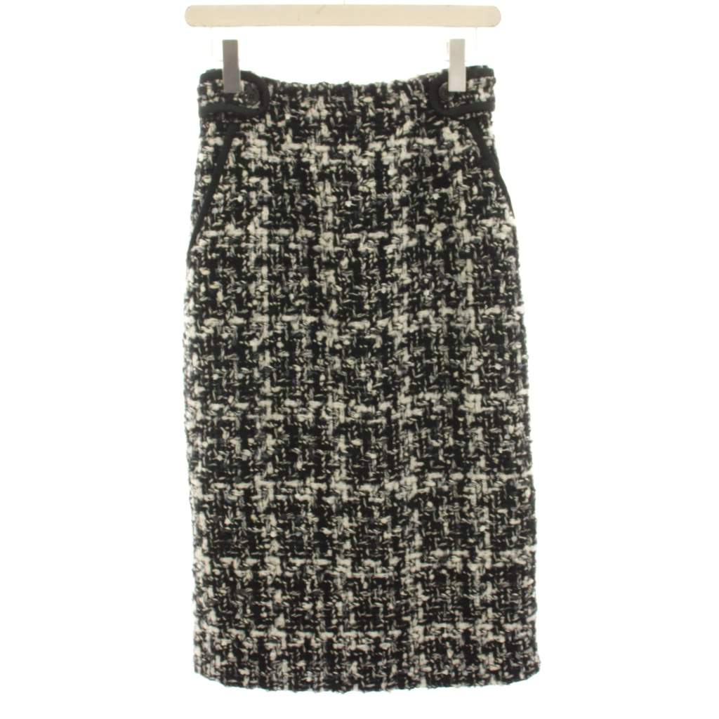 【中古】ドルチェ\u0026ガッバーナ 弗ガバ DOLCE\u0026GABBANA タイトスカート ツィード ひざ丈 羊毛混 絹 地絹混 裏地ヒョウ柄 38 黒 黒いこと 白 白いこと f4c6zt /HN ■BM レディース 【ベクター 古着】 260514