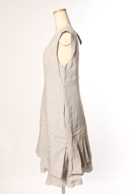 楽天市場 中古 フォクシー Foxey ワンピース ひざ丈 ノースリーブ フリル 麻 リネン38 グレー Fy04 レディース ベクトル 古着 1904 ブランド古着の買取販売ベクトル