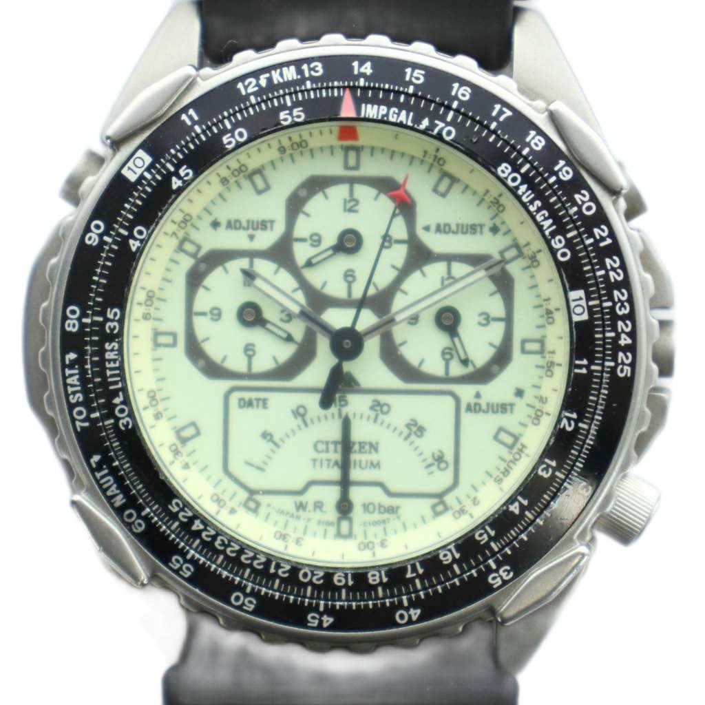 【中古】シチズン CITIZEN ジャンク品 3110-C10055 プロマスター ウイングマン 腕時計 ウォッチ クォーツ クロノグラフ 黒 ブラック シルバー色 ■GY11 /MQ メンズ 【ベクトル 古着】 260405｜ブランド古着の買取販売ベクトル