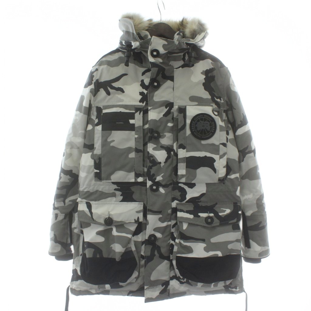 【中古】カナダグース CANADA GOOSE Macculloch Parka 落ちこむ上衣 アウター 獣の皮 コヨテ ボンネット 偽装柄 家鴨フラ ジップアップ ロゴタイプ 紋章 M 薄墨色 黒 黒いこと 白 白いこと 9512MB /XZ ■GY17 メンズ 【ベクター 古着】 260124