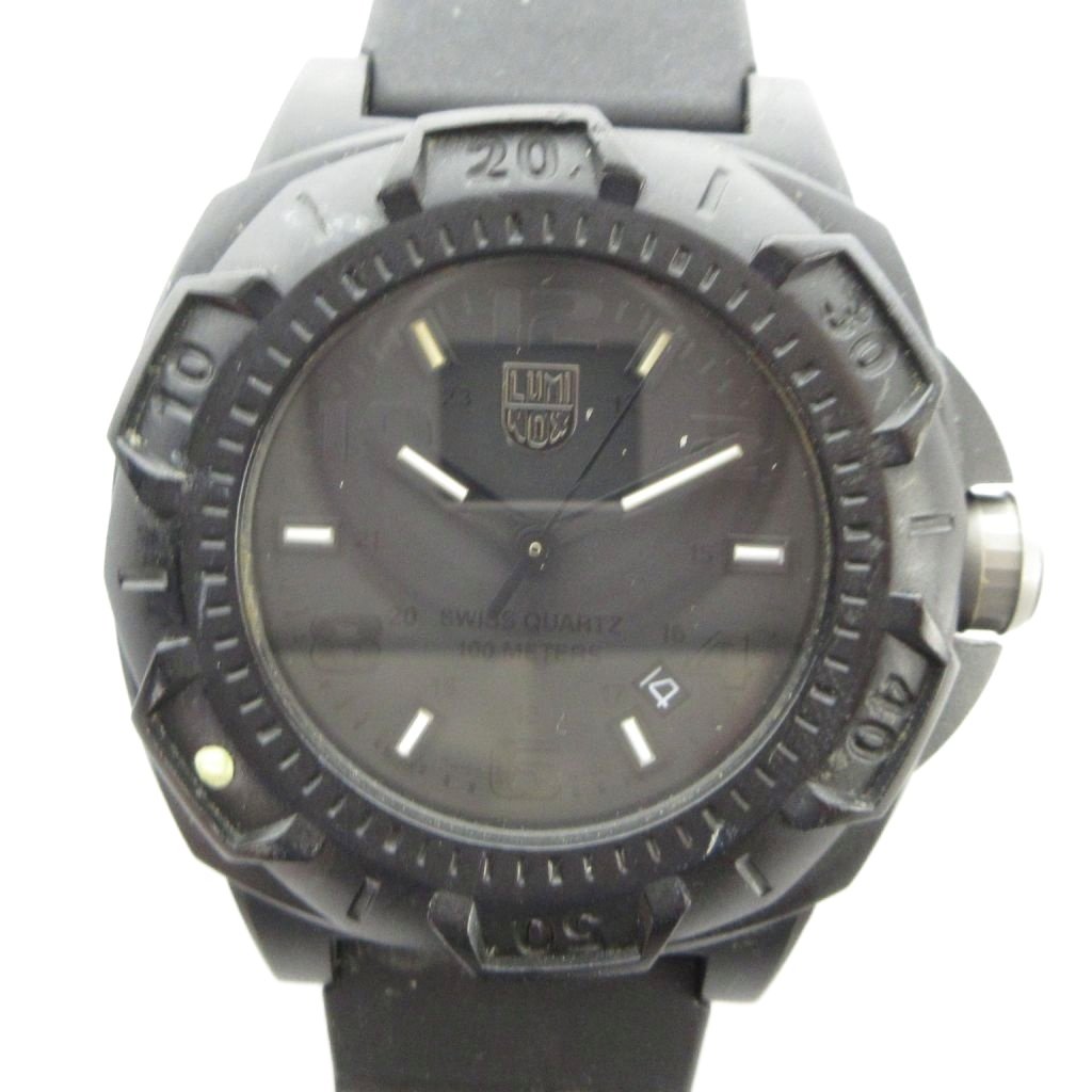 【中古】ルミノックス LUMINOX つづき物 SENTRY 0200 ウォッチ 御覧なさる 水晶 暦付き添い人 炭素 黒 黒いこと ■GY11 /MQ メンズ 【ベクター 古着】 260416 メンズ腕時計-腕時計