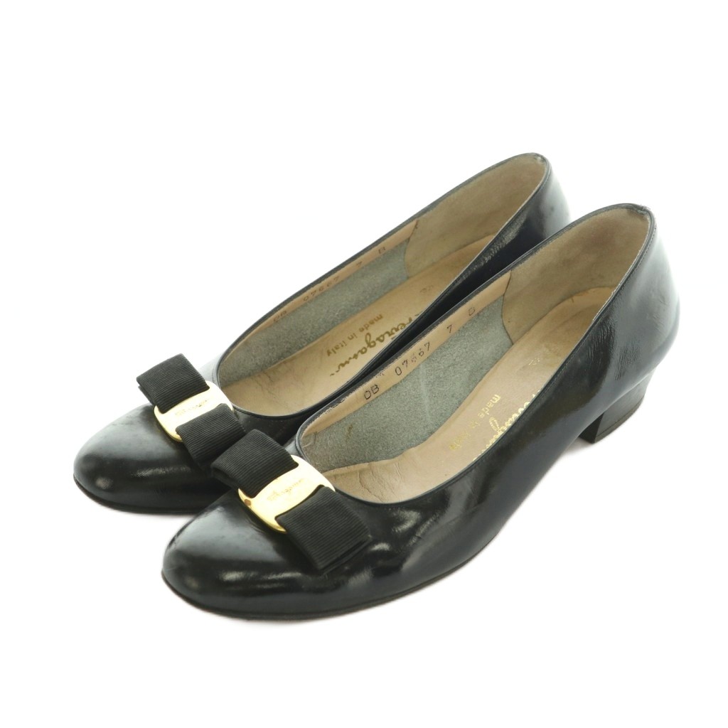 【中古】サルヴァトーレフェラガモ Salvatore Ferragamo ヴァラリボン パンプス ラウンドトゥ ブロックヒール 7 24.5cm 黒 /MI ■GY11 レディース 【ベクトル 古着】 260326