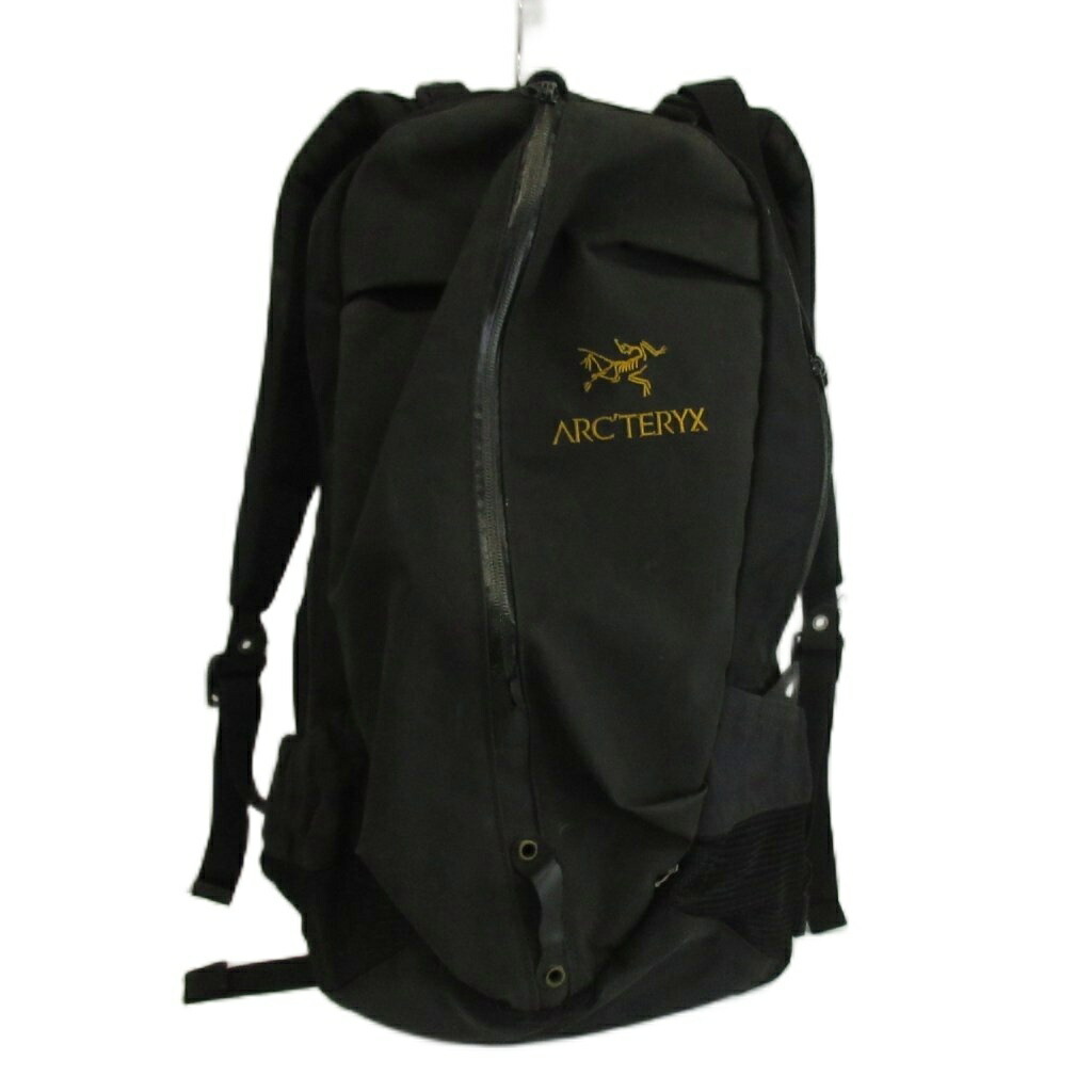 【中古】アークテリクス ARC\u0027TERYX 矢22 Arro 22 背嚢 うしろ側風呂敷き包み デイパック ナイロン ロゴタイプ 刺しゅう 黒 黒いこと 6029 /XZ ■GY99 メンズ 【ベクター 古着】 260519